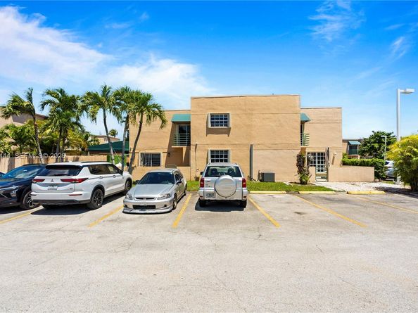 12035 SW 19th Ter 39, Miami FL 33175