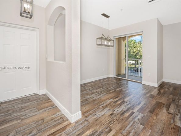 4465 SW 160th Ave 205, Miramar FL 33027