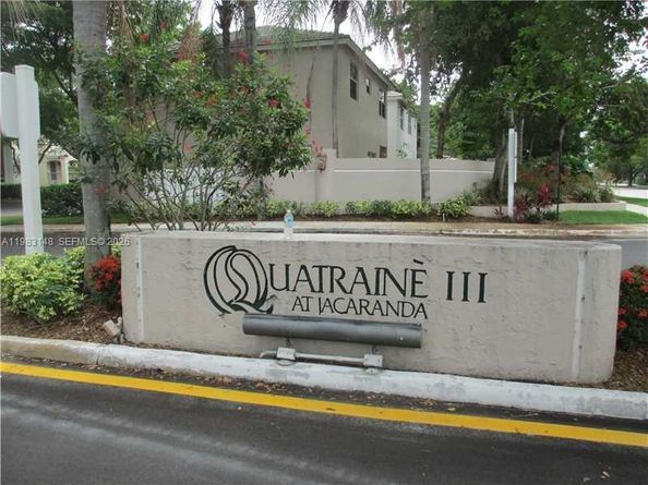 828 NW 99th Ave, Plantation FL 33324