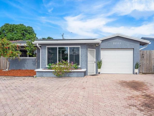3751 NE 16th Ave, Pompano Beach FL 33064