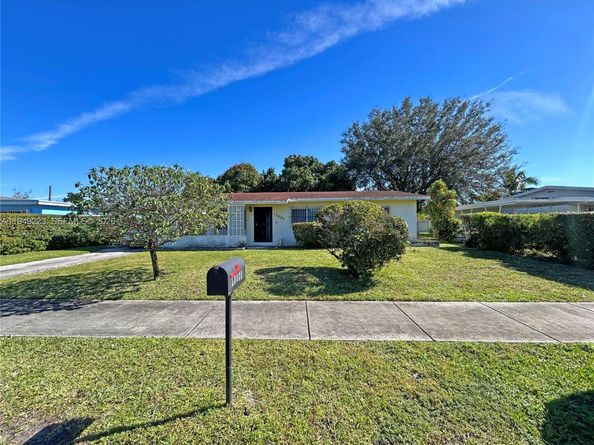13025 NW 21st Ave, Miami FL 33167