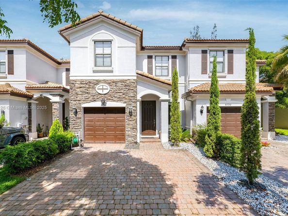 8780 NW 116th Path, Doral FL 33178