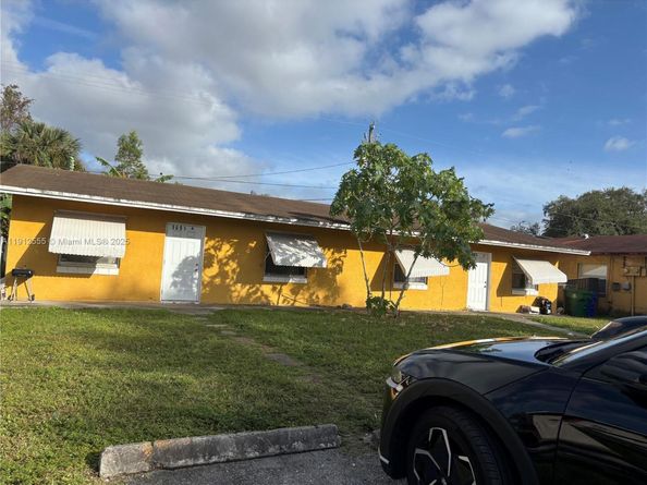 3691 SW 60th Ter, Miramar FL 33023