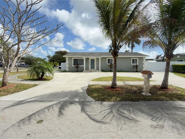 30001 SW 153rd Ave, Homestead FL 33033