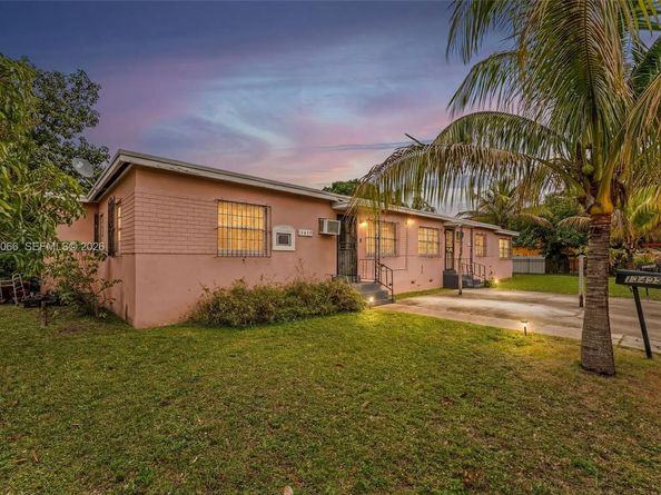 13493 NW 8th Ave, North Miami FL 33168