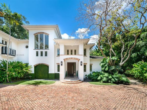 2820 Brickell Ave, Miami FL 33129