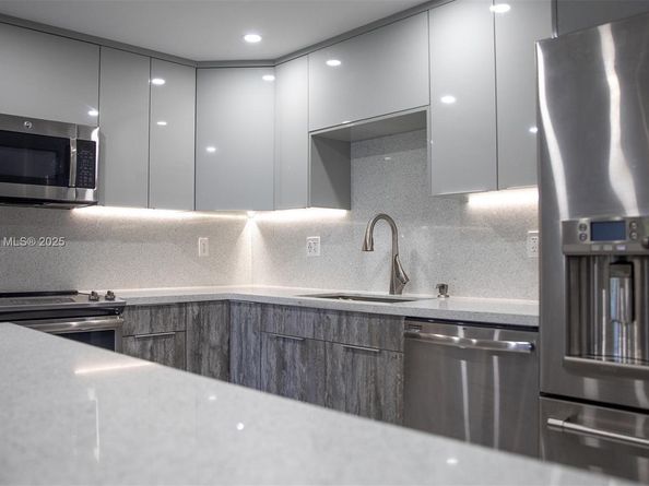 9735 NW 52nd St 312, Doral FL 33178