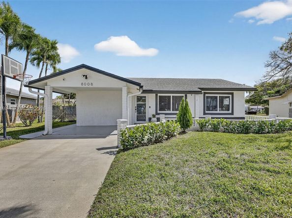 8008 NW 101st Ave, Tamarac FL 33321