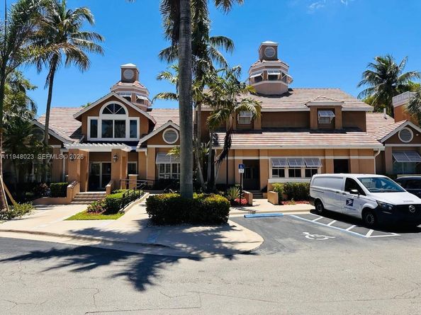 15680 SW 106th Ln 804, Miami FL 33196