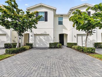 4168 Lagoon Shore Drive