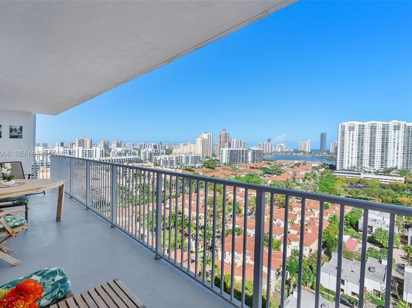 2851 NE 183rd St 1901E, Aventura FL 33160