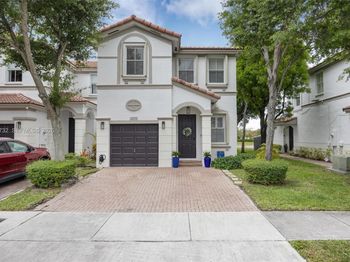 8070 NW 108th Pl