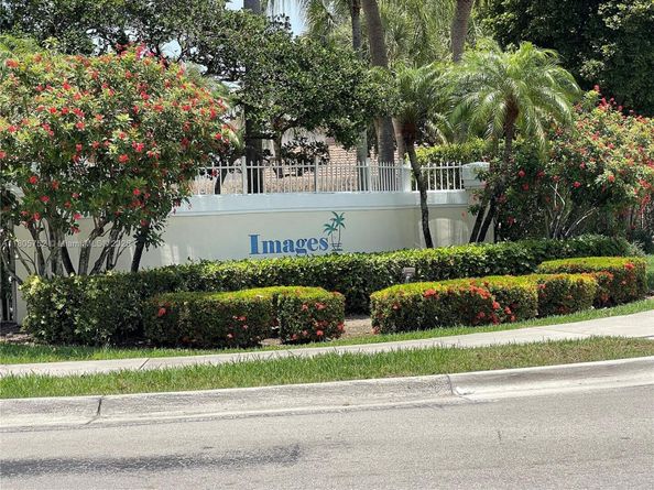 805 NW 108th Ter 7L5, Pembroke Pines FL 33026