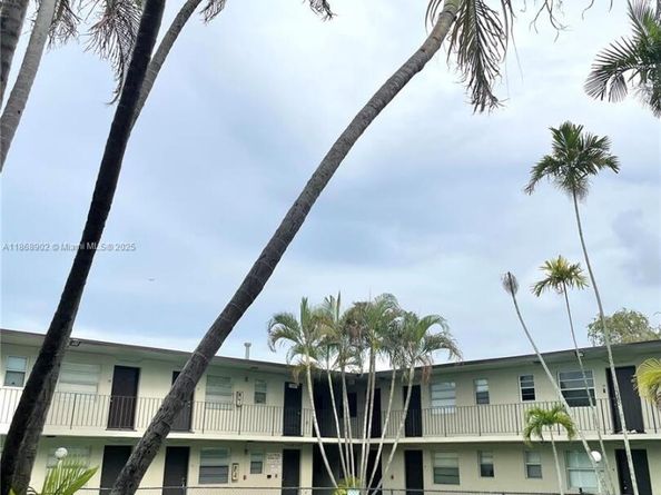 3901 SW 112th Ave 46, Miami FL 33165