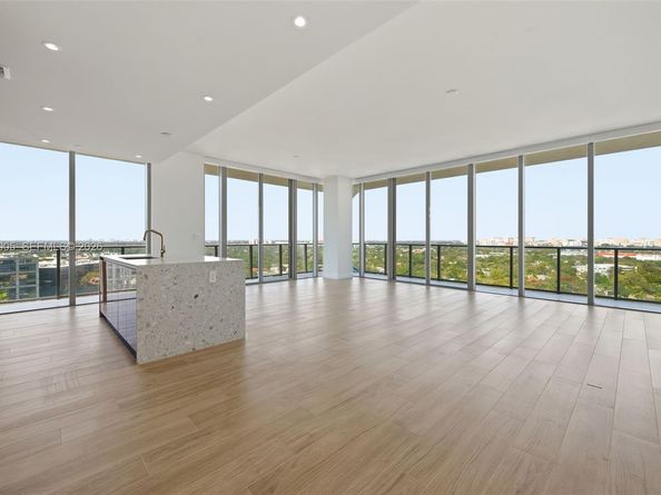 2678 Tigertail Ave 1501, Miami FL 33133