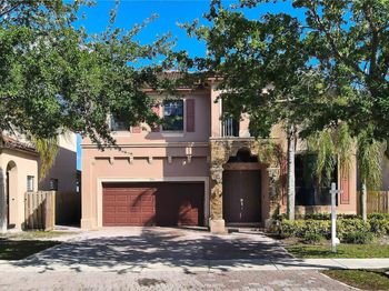 685 SE 37th Pl