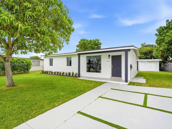 10860 SW 40th Ter, Miami FL 33165