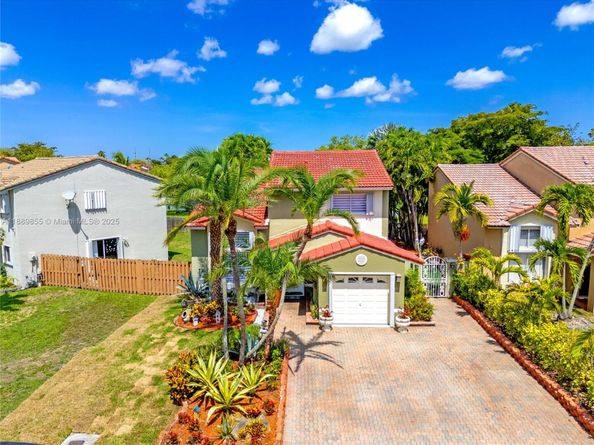 10213 SW 156th Ave, Miami FL 33196