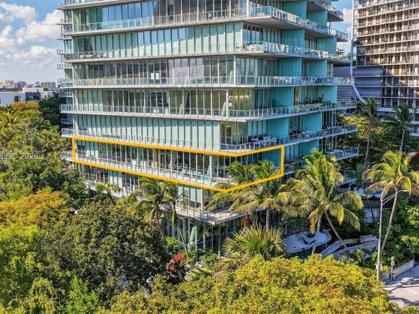 2675 S Bayshore Dr 402S, Miami FL 33133