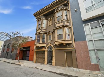 561 Minna Street