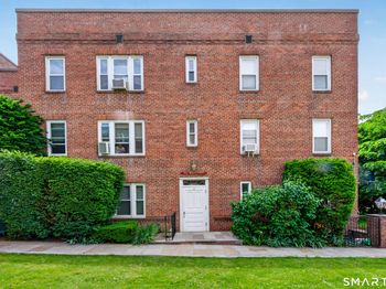 70 Strawberry Hill Avenue