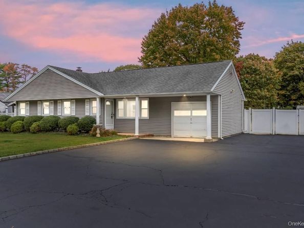 31 Franklin Avenue, Brentwood NY 11717