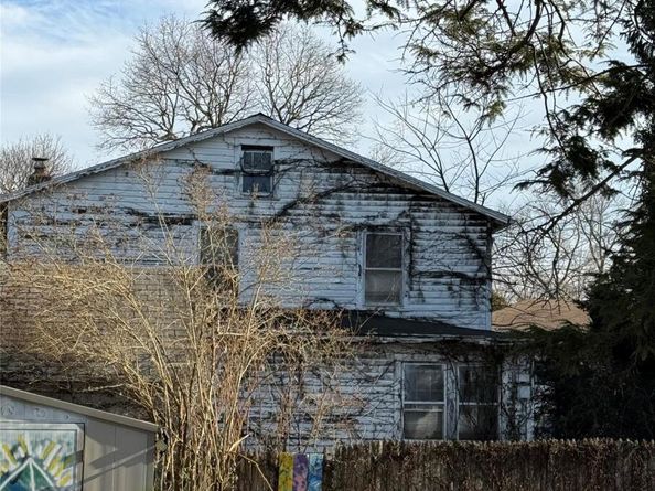 523 Cedar Street, West Hempstead NY 11552