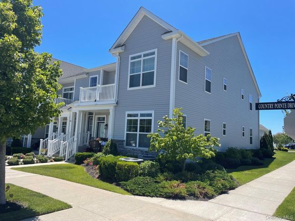278 Silver Timber Drive, Yaphank NY 11980
