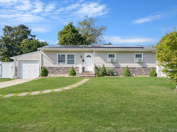 6 Vita Drive, Central Islip NY 11722