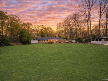 38 Arista Drive
