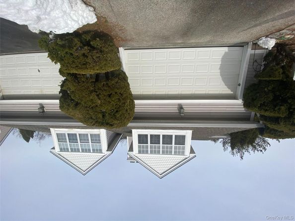 83 Roundtop Road, Yonkers NY 10710