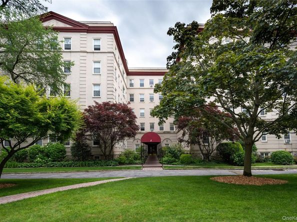 4 Park Lane 2C, Mount Vernon NY 10552