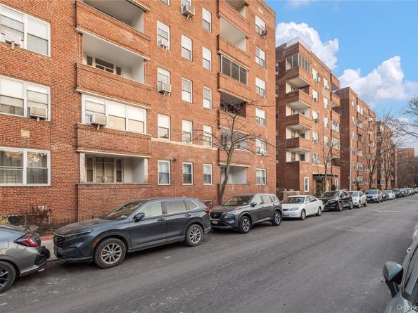 34-41 85th Street 3G, Jackson Heights NY 11372