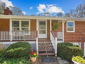 34 Glen Drive