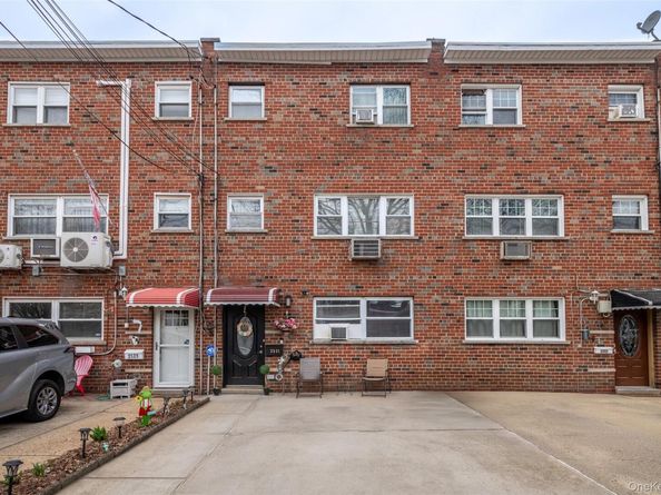 2531 Hollers Avenue, Bronx NY 10475