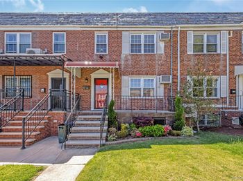 7334 174th Street