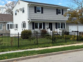 1003 Washington Street