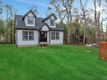487 Neighborhood Road