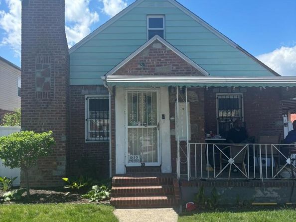 117-30 220 Street, Cambria Heights NY 11411