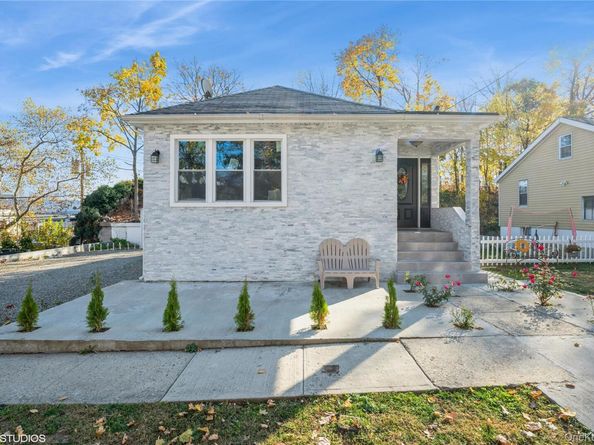 15 Saint Pauls Place, Mount Vernon NY 10550