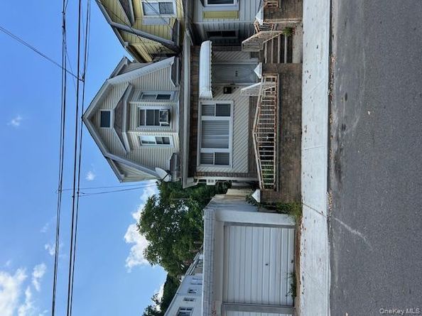 10211 85th Avenue, Richmond Hill NY 11418