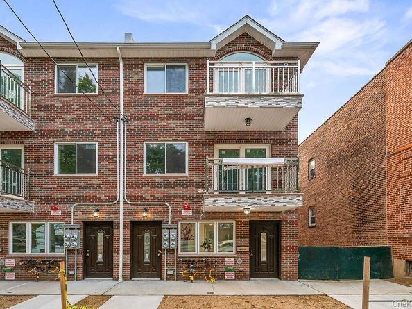 10605 49th Avenue, Corona NY 11368