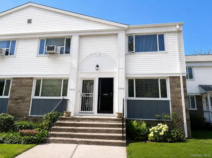 12-14 Bell Boulevard 109, Bayside NY 11360