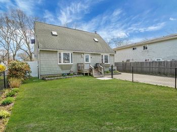 15 Maplewood Drive