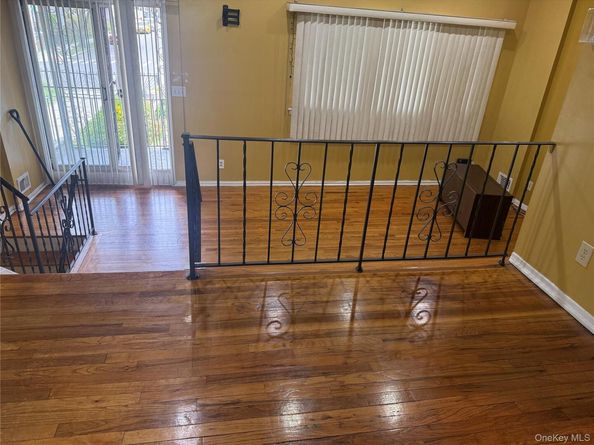16822 144th Road, Jamaica NY 11434