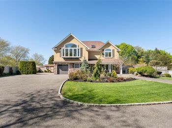 53 Burr Road