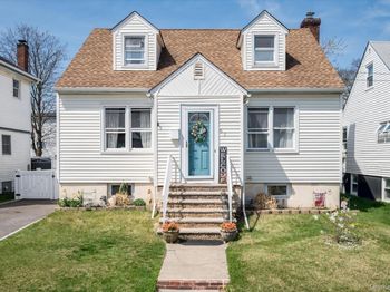 67 Waldo Avenue