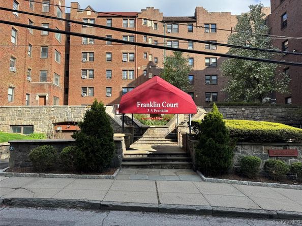 3 Franklin Avenue 4M, White Plains NY 10601