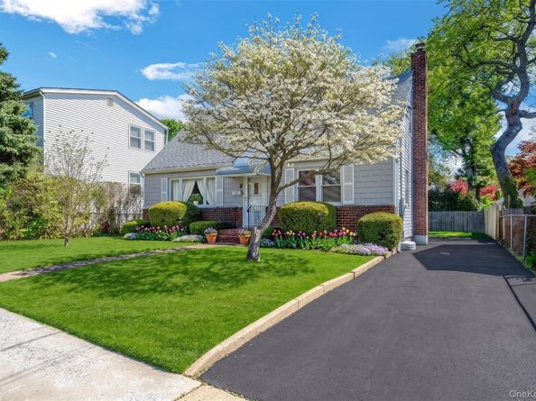 28 Miller Street 2, Glen Cove NY 11542