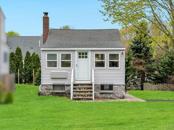 25 Cedar Road, Wading River NY 11792